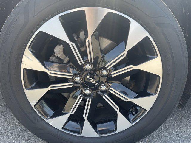 used 2022 Kia Carnival car, priced at $31,988