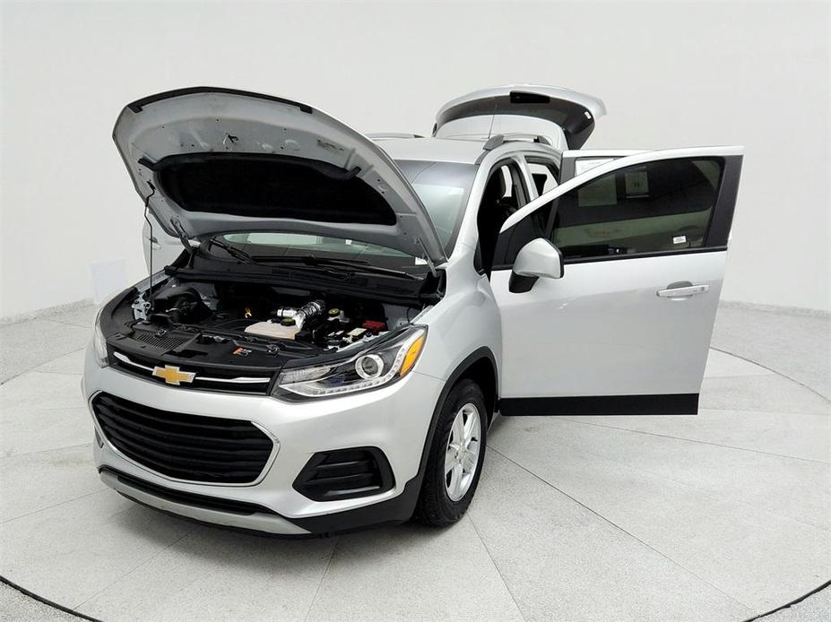 used 2022 Chevrolet Trax car, priced at $25,185