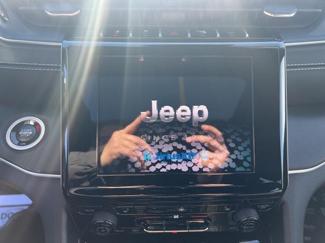 new 2024 Jeep Grand Cherokee car, priced at $42,558