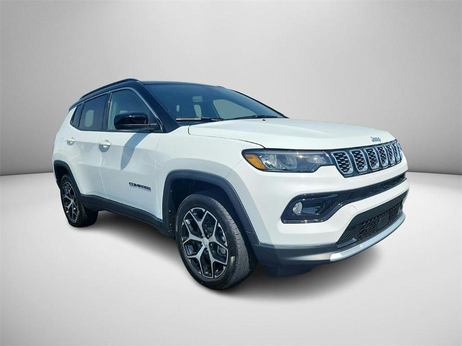 new 2024 Jeep Compass car, priced at $30,569