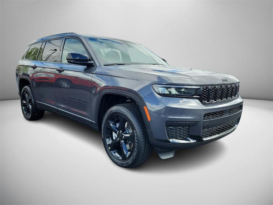 new 2024 Jeep Grand Cherokee L car, priced at $43,476