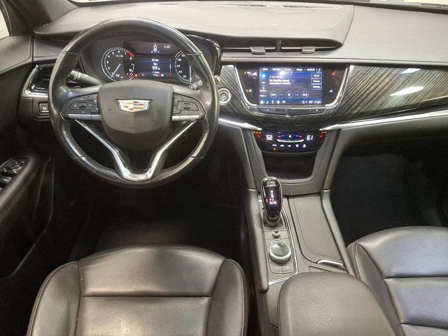 used 2022 Cadillac XT6 car, priced at $30,800