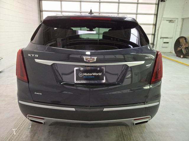 used 2022 Cadillac XT5 car, priced at $29,000