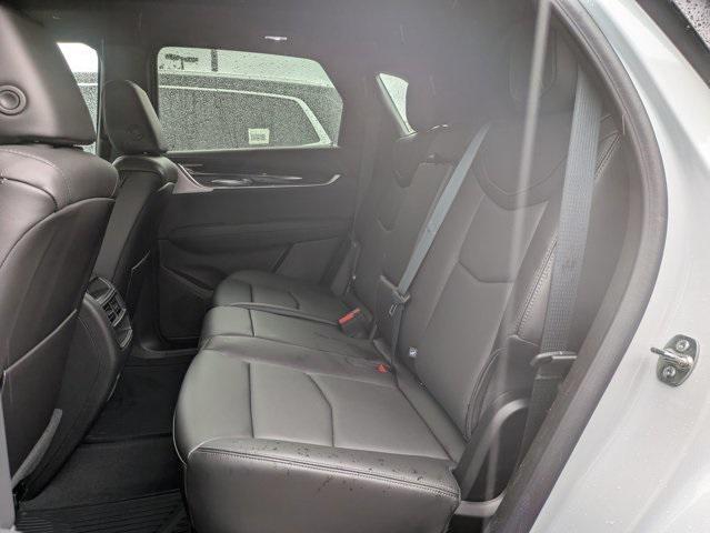 new 2025 Cadillac XT5 car, priced at $55,040
