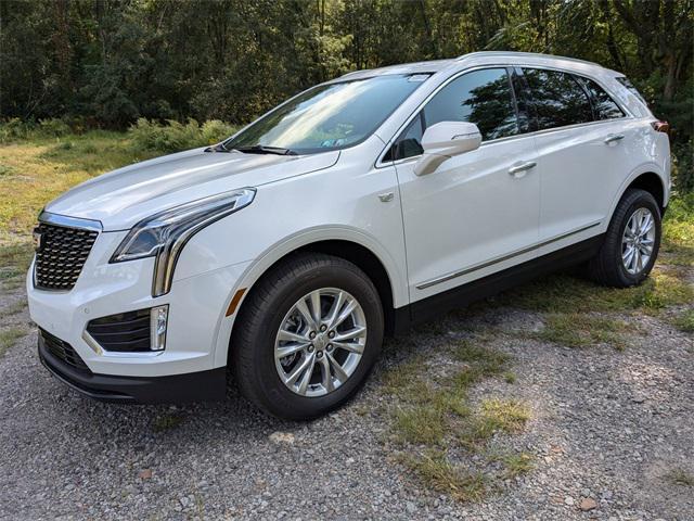 new 2025 Cadillac XT5 car, priced at $47,930