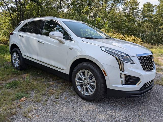 new 2025 Cadillac XT5 car, priced at $47,930