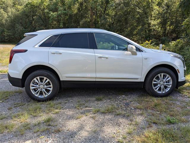 new 2025 Cadillac XT5 car, priced at $47,930