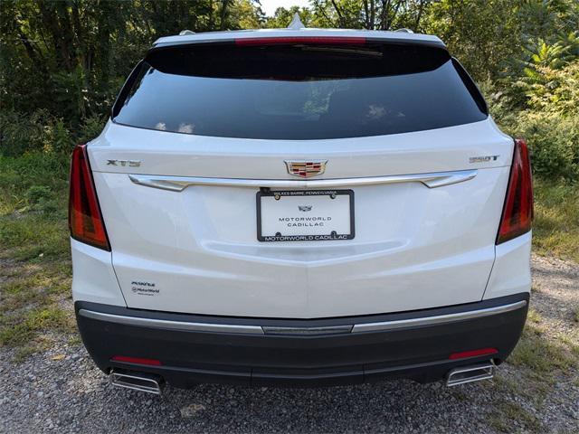 new 2025 Cadillac XT5 car, priced at $47,930