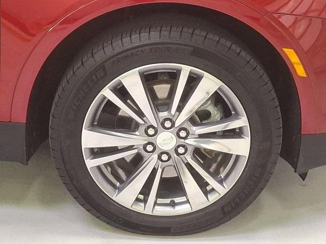 used 2024 Cadillac XT5 car, priced at $44,500