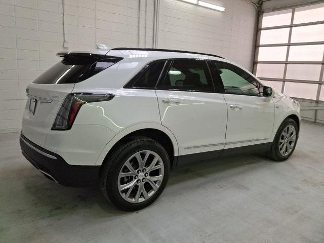 used 2021 Cadillac XT5 car, priced at $30,700