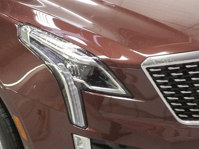 used 2023 Cadillac XT5 car, priced at $38,100