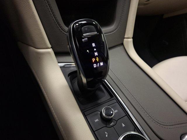 used 2022 Cadillac XT6 car, priced at $37,300