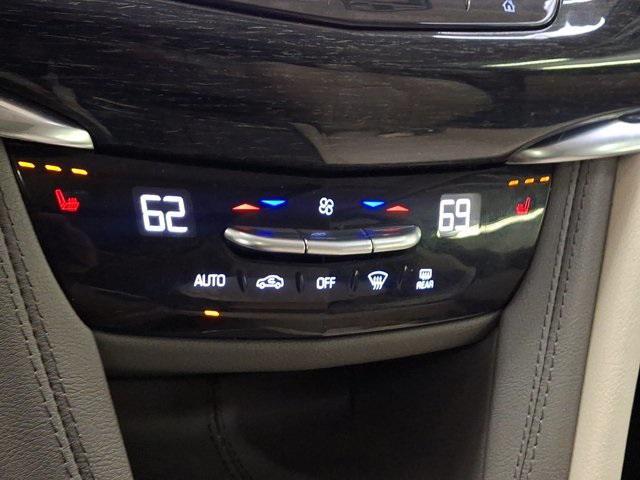 used 2022 Cadillac XT6 car, priced at $37,300