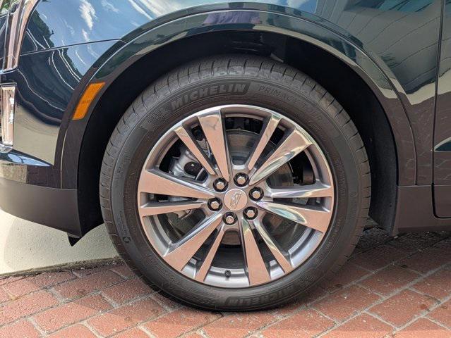 new 2025 Cadillac XT5 car, priced at $53,540