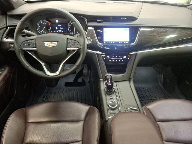 used 2023 Cadillac XT6 car, priced at $41,200