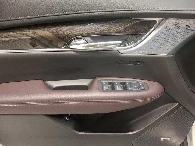 used 2023 Cadillac XT6 car, priced at $41,200