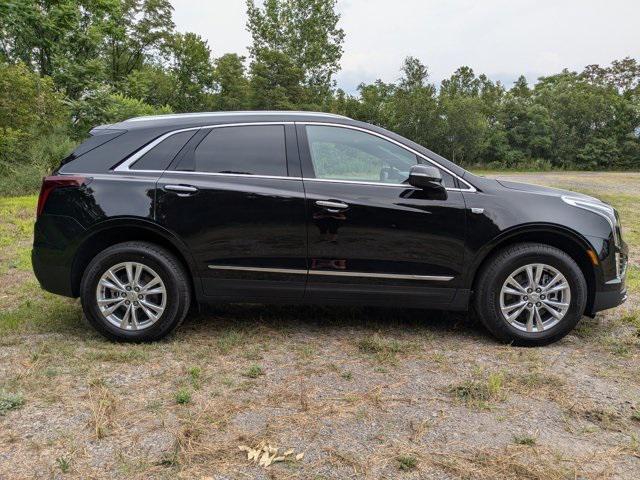 new 2025 Cadillac XT5 car