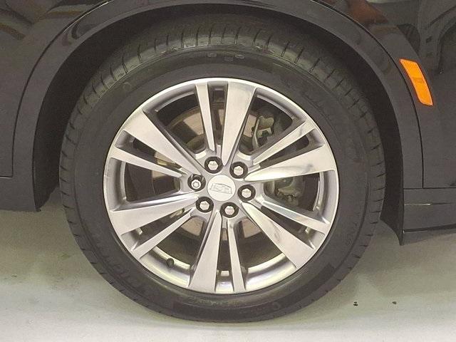 used 2023 Cadillac XT6 car, priced at $42,000