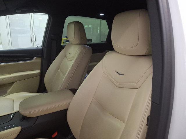 used 2019 Cadillac XT5 car, priced at $20,600
