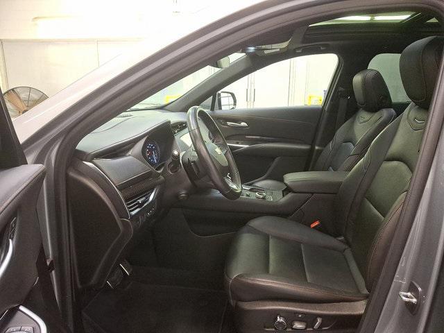 used 2023 Cadillac XT4 car, priced at $31,600