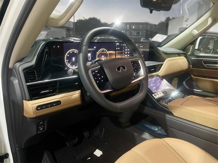 new 2025 INFINITI QX80 car, priced at $105,045