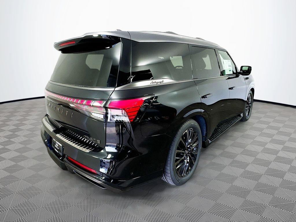 new 2025 INFINITI QX80 car, priced at $104,802