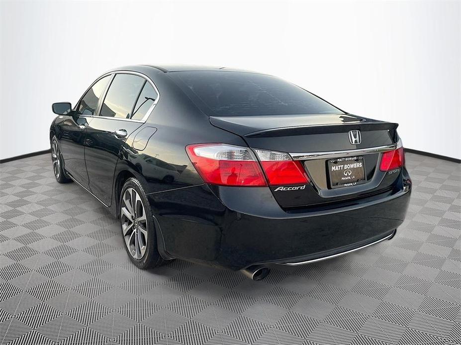 used 2015 Honda Accord car, priced at $11,400