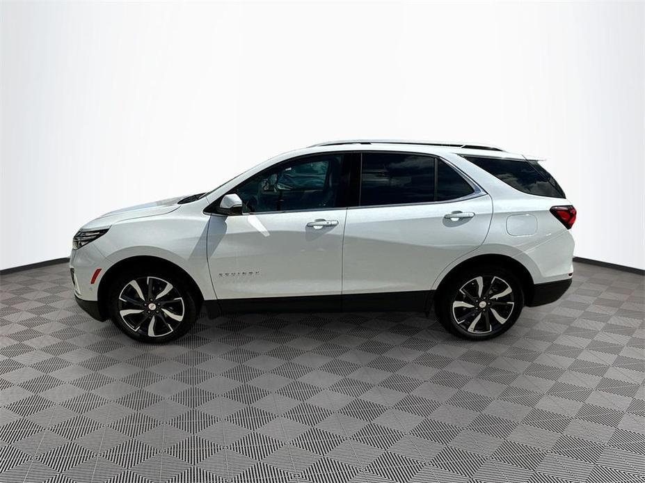 used 2022 Chevrolet Equinox car, priced at $24,982