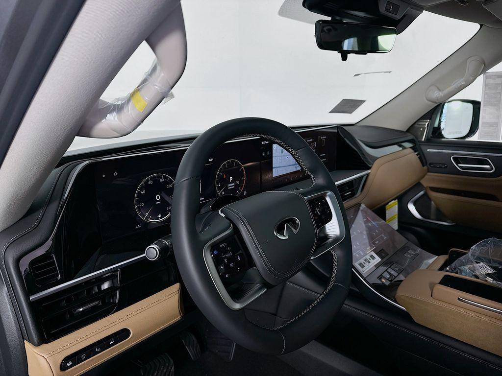 new 2025 INFINITI QX80 car, priced at $98,870