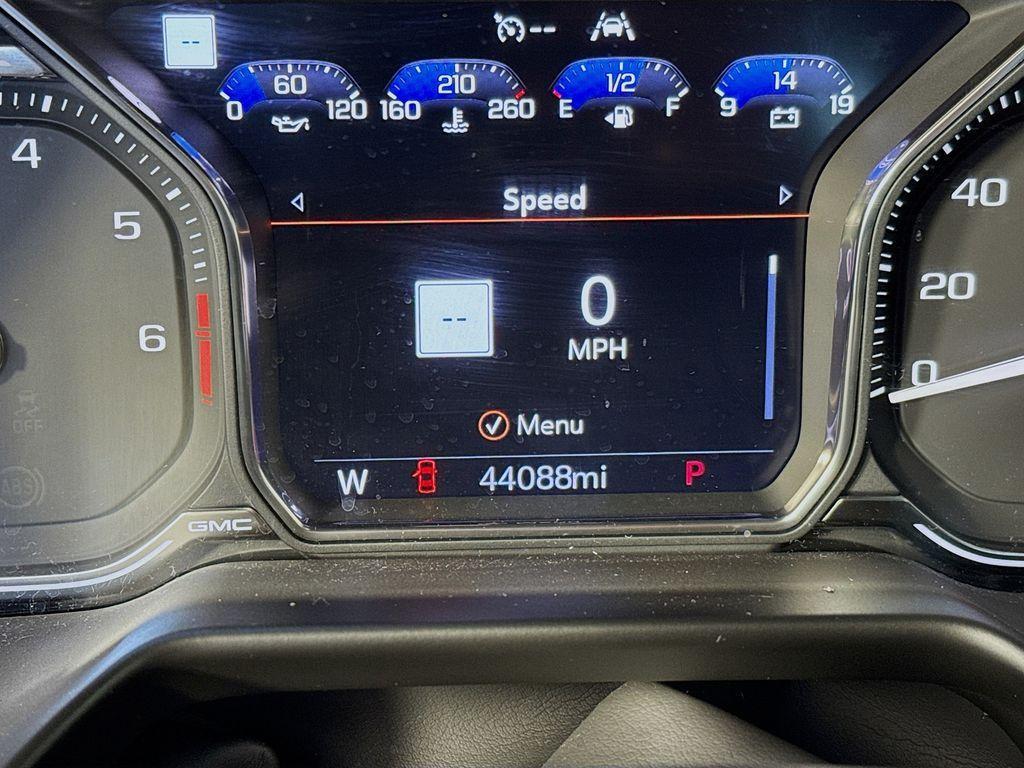 used 2021 GMC Yukon car, priced at $49,595