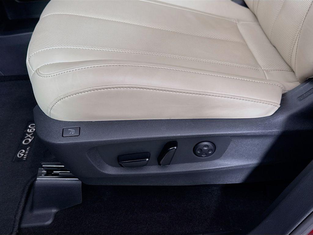used 2025 INFINITI QX60 car, priced at $52,400