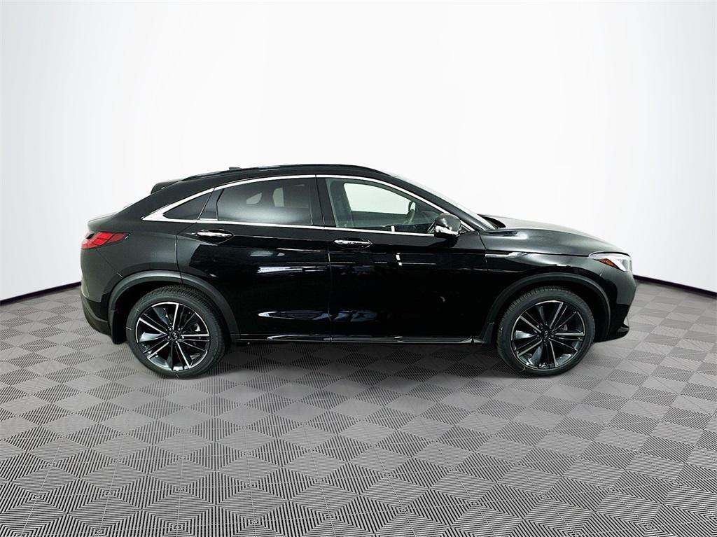 new 2025 INFINITI QX55 car, priced at $58,906