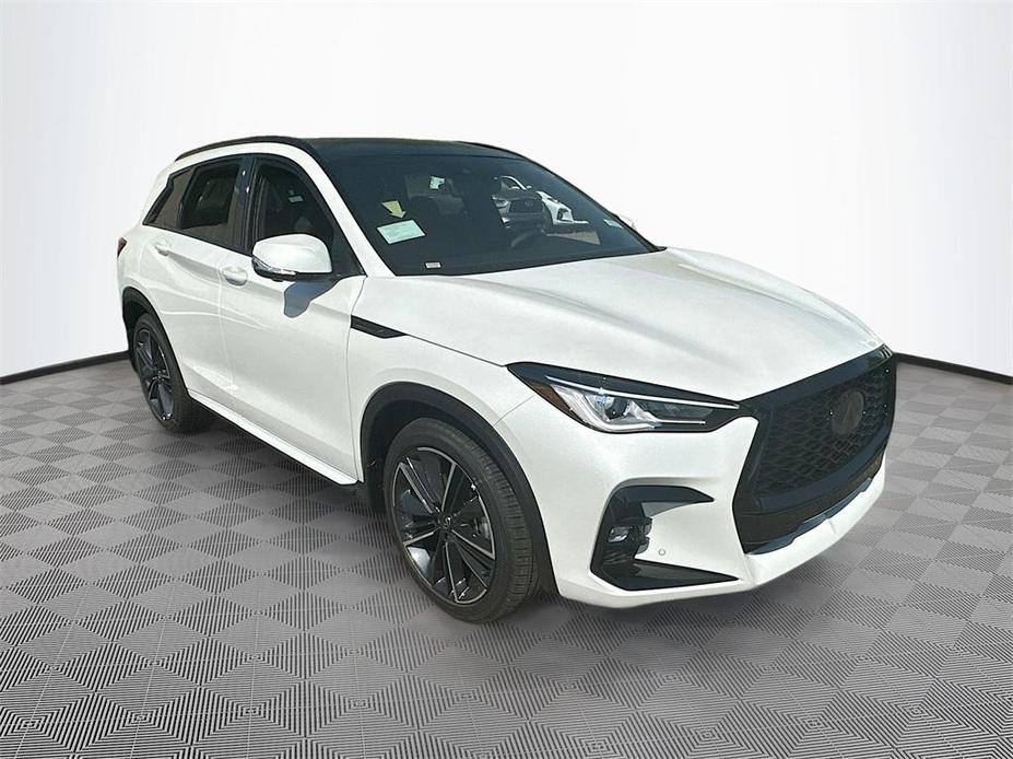 new 2025 INFINITI QX50 car, priced at $52,022