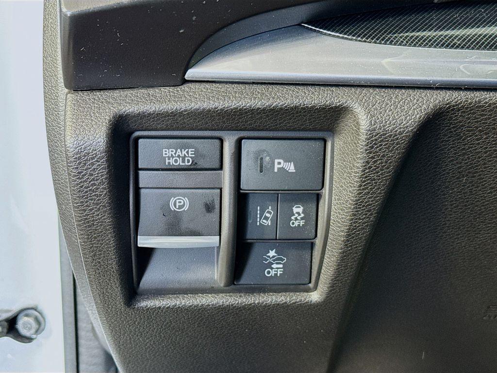 used 2020 Acura MDX car, priced at $20,300