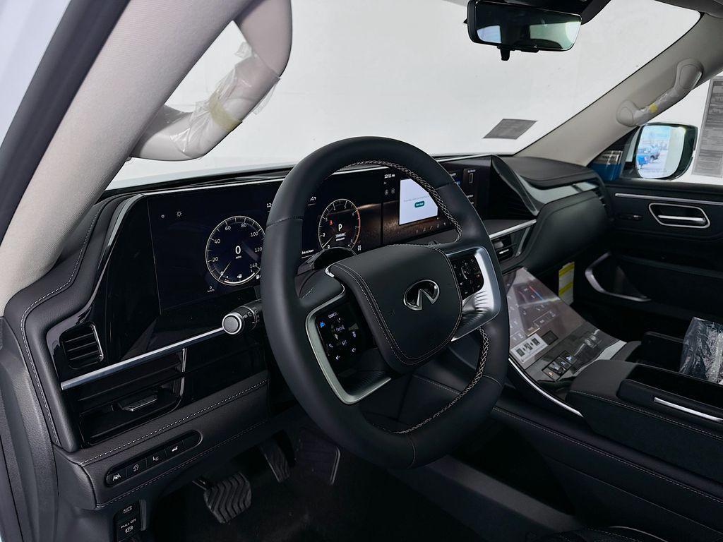 new 2025 INFINITI QX80 car, priced at $97,813