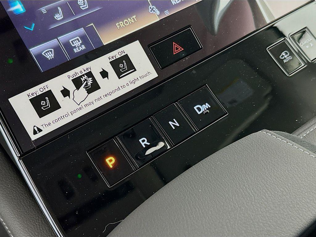 new 2025 INFINITI QX80 car, priced at $96,890