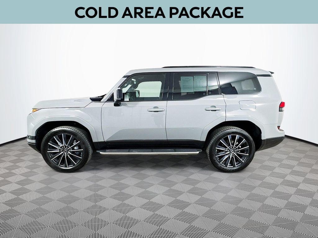 used 2025 Lexus GX 550 car, priced at $98,995