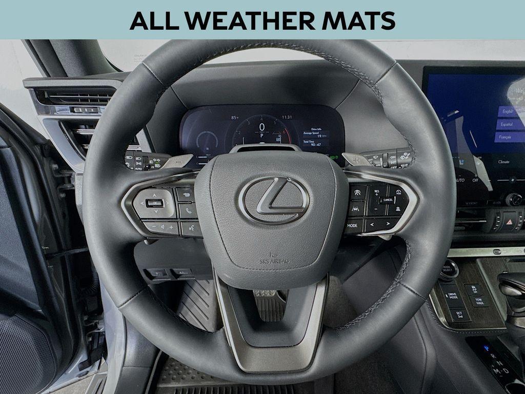used 2025 Lexus GX 550 car, priced at $98,995