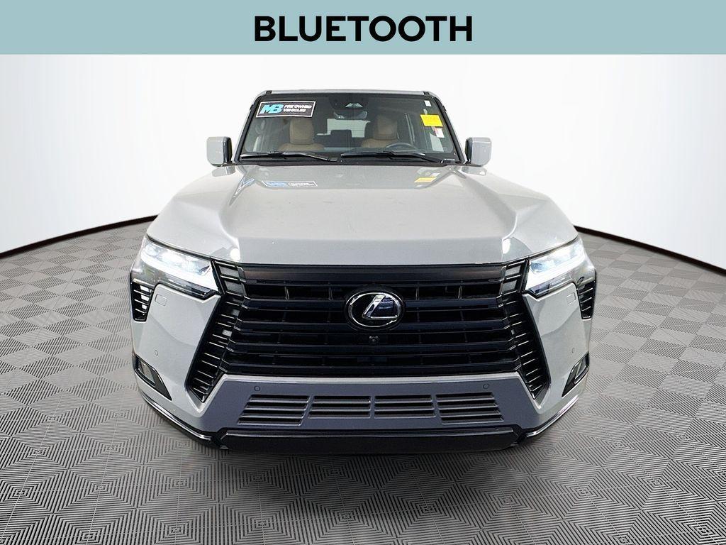 used 2025 Lexus GX 550 car, priced at $98,995