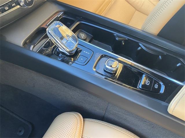 used 2023 Volvo XC60 car, priced at $32,999