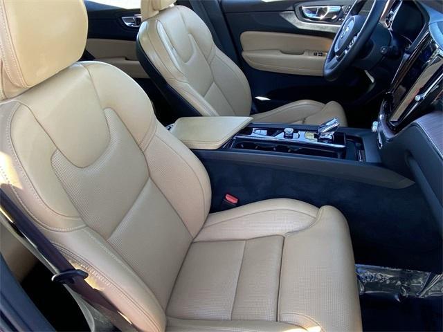 used 2023 Volvo XC60 car, priced at $32,999
