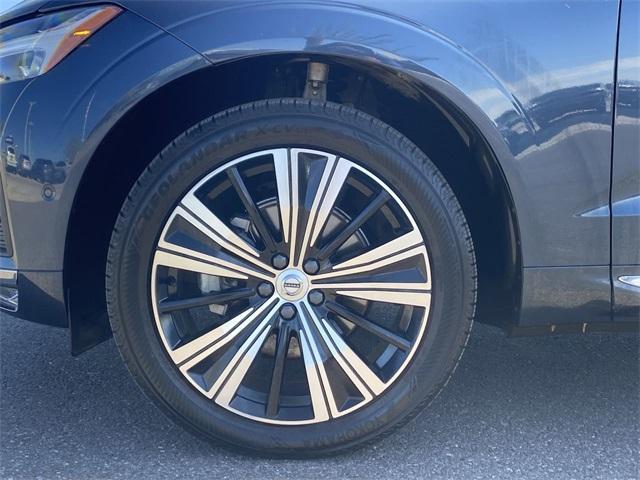 used 2023 Volvo XC60 car, priced at $32,999