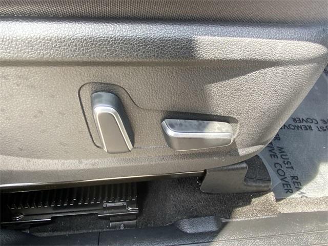 used 2021 Hyundai Santa Fe car, priced at $28,959