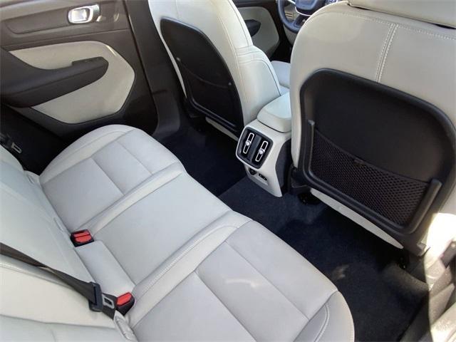 new 2025 Volvo XC40 car, priced at $48,315