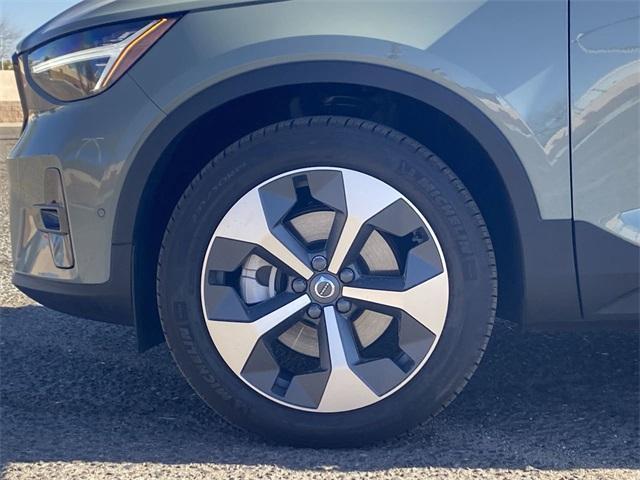 new 2025 Volvo XC40 car, priced at $48,315