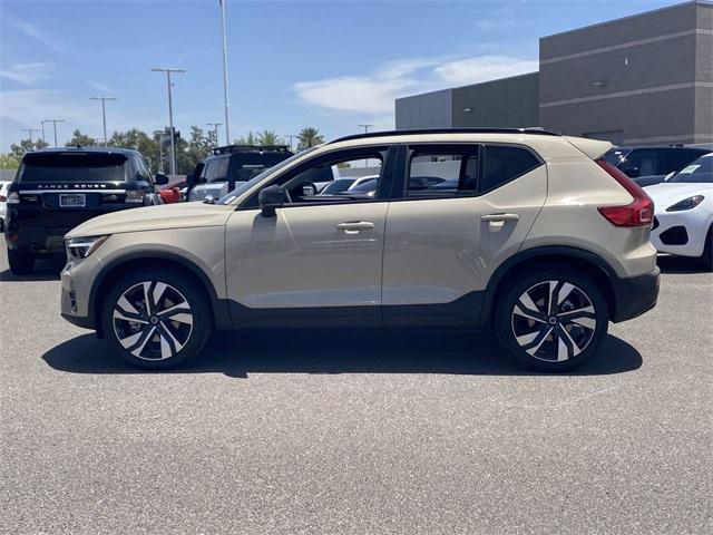 new 2025 Volvo XC40 car, priced at $51,465