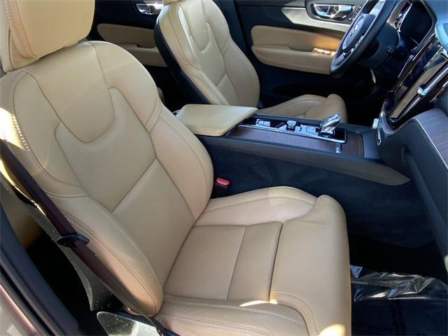 used 2023 Volvo XC60 car, priced at $37,999