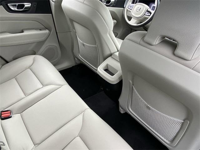 new 2025 Volvo XC60 car, priced at $50,820
