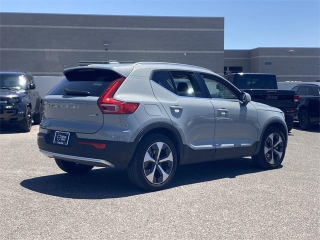 new 2025 Volvo XC40 car, priced at $45,465