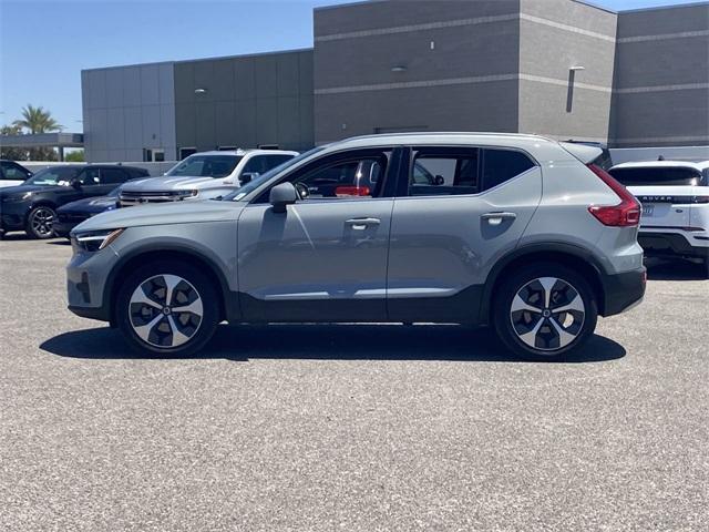 new 2025 Volvo XC40 car, priced at $45,465